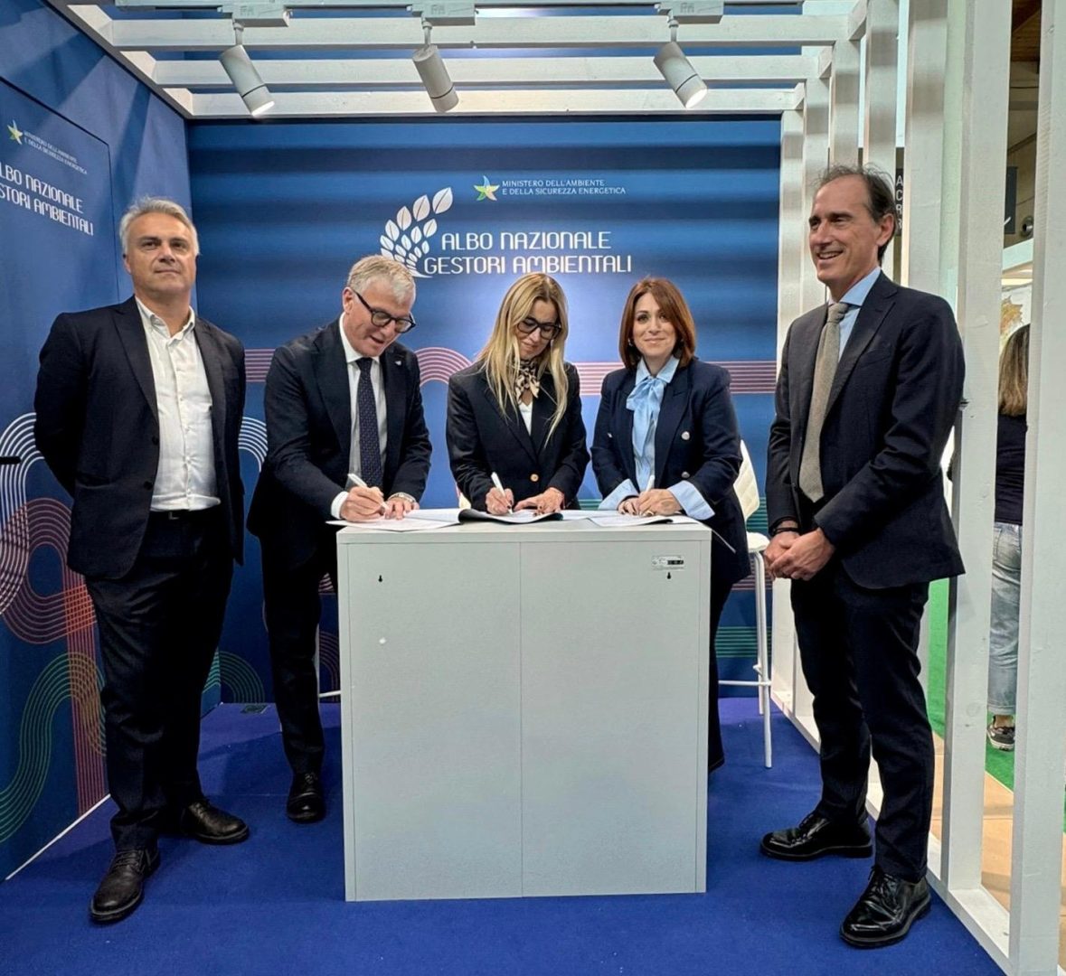 Unioncamere Puglia e Regione insieme per la transizione circolare: firmato a Ecomondo il nuovo Protocollo per la sostenibilità